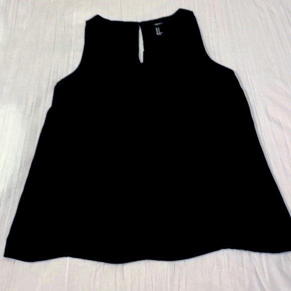 H&M Tops - H&M | Size M | Sleeveless Swing Tank | Black